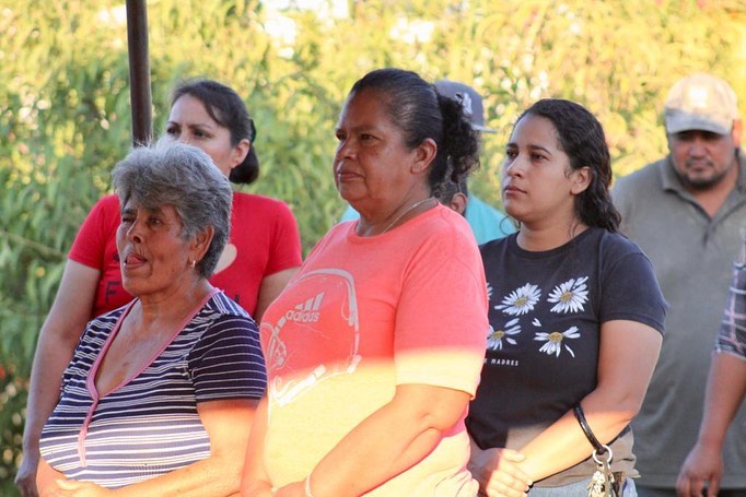 Alcaldesa Tania Flores Entrega Obra De  Ampliación De Red De Agua Potable En La Colonia Azteca