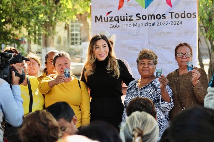 Alcaldesa Tania Flores Regresa A Barrios Y Colonias Con La Entrega De La Tarjeta “La Buena”