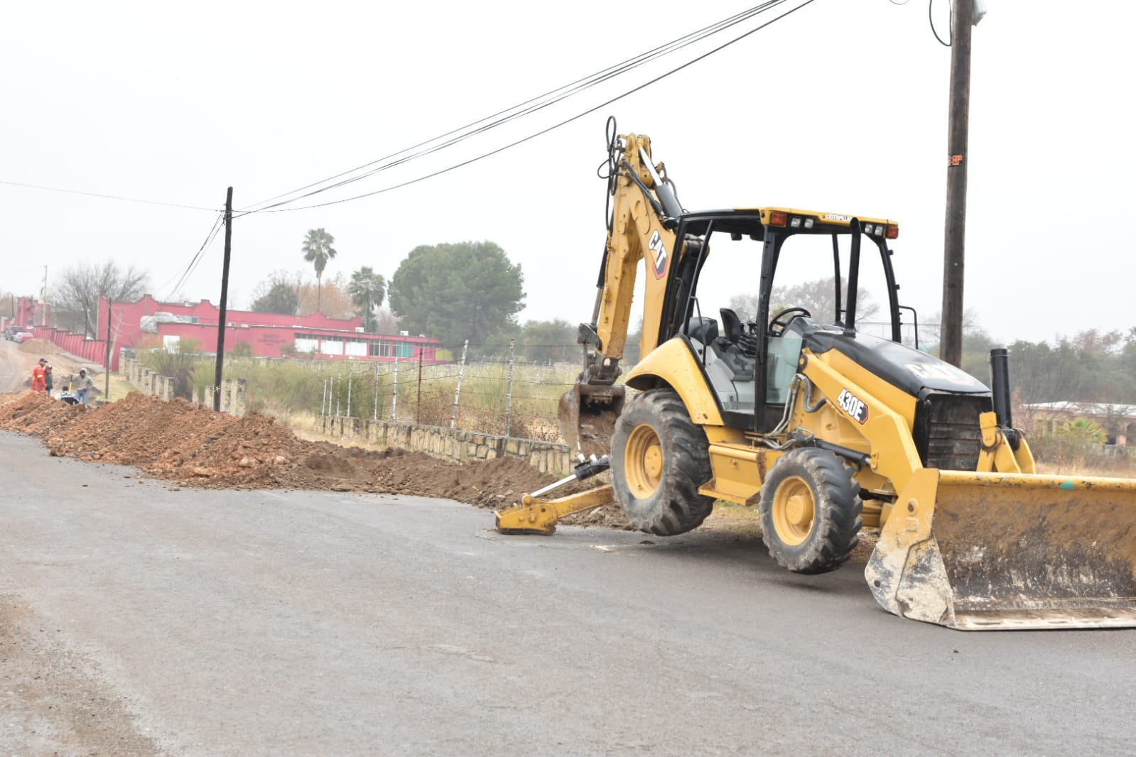 AVANZA LA RENOVACIÓN DE LINEA GENERAL DE AGUA POTABLE EN MÚZQUIZ