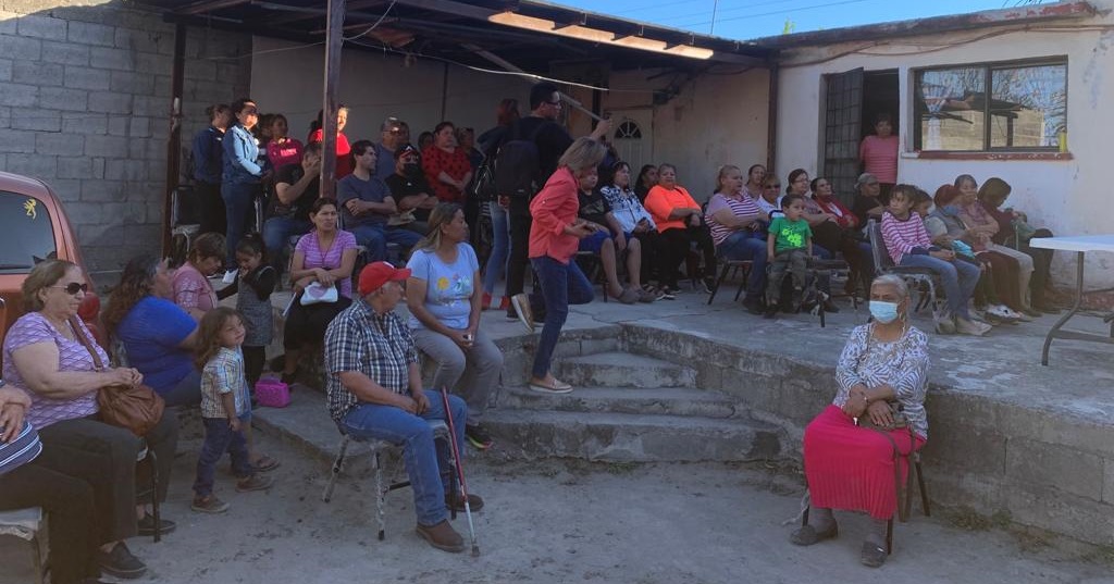 ENTREGA DESARROLLO SOCIAL APOYOS EN MINAS DE BARROTERÁN